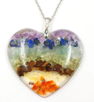 Crystal Natural Gem Stone Chips 7 Chakra Love Heart Pendant
