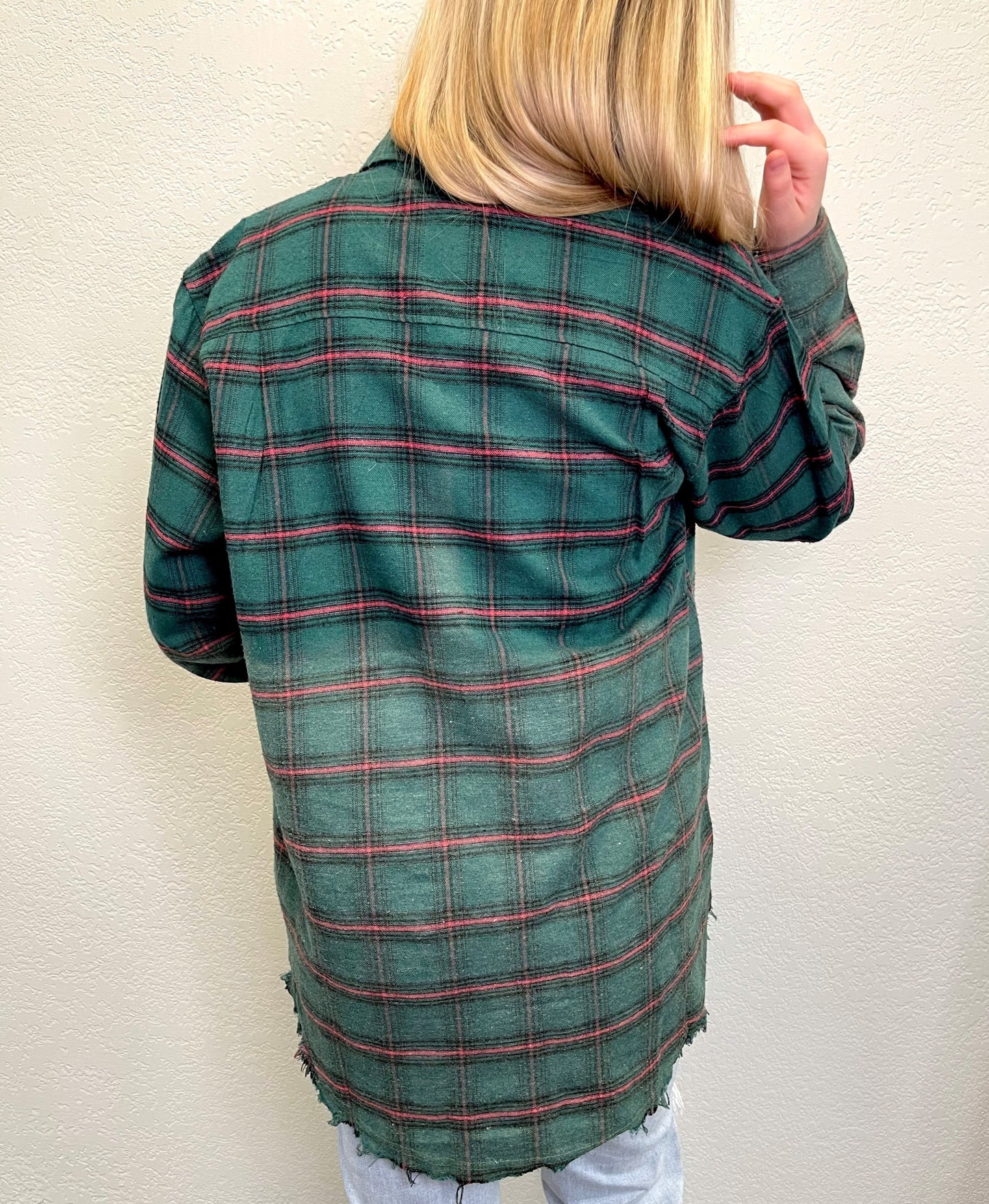 Green w/Slight Ombre Distressed Flannel