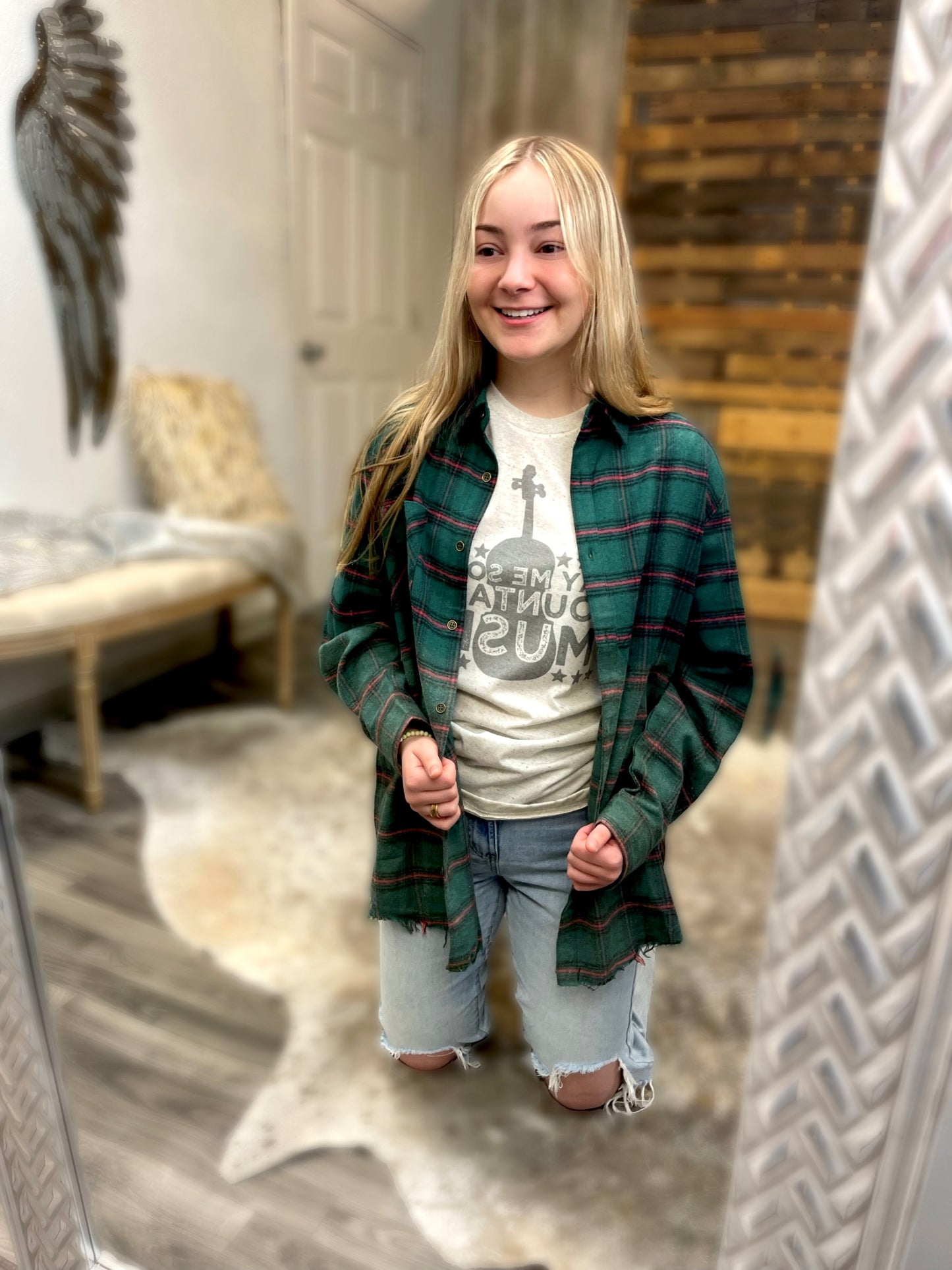 Green w/Slight Ombre Distressed Flannel
